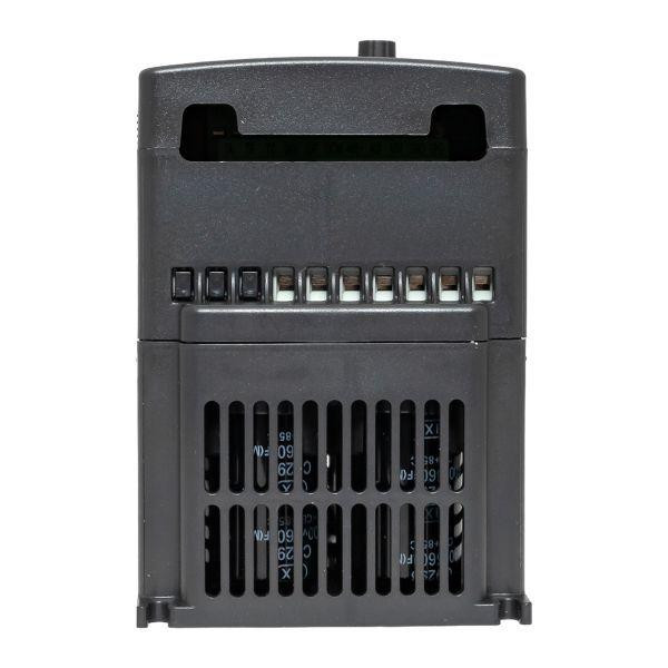 Преобразователь частоты 2.2/4кВт 3х400В VECTOR-100 PROxima EKF VT100-2R2-3B