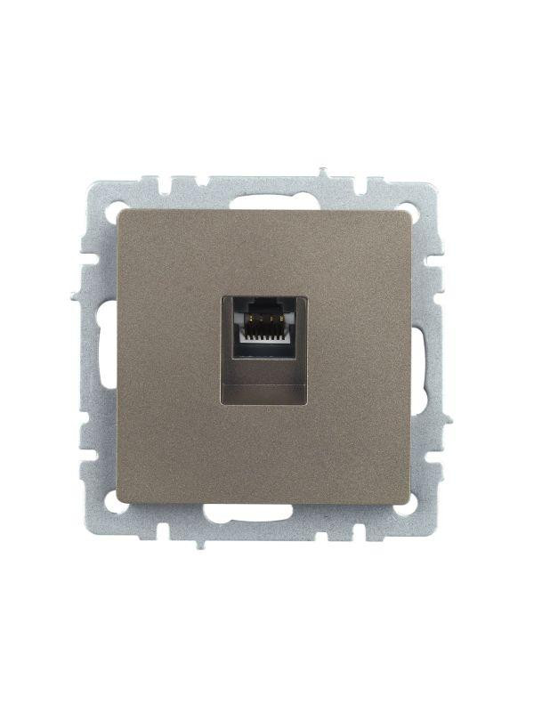 Розетка компьютерная СП RJ45 кат.5E BRITE РК10-БрШ механизм шампань IEK BR-K10-1-K37